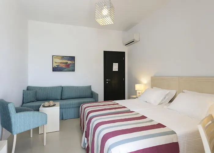 Kalypso 3* Naousa (Paros)